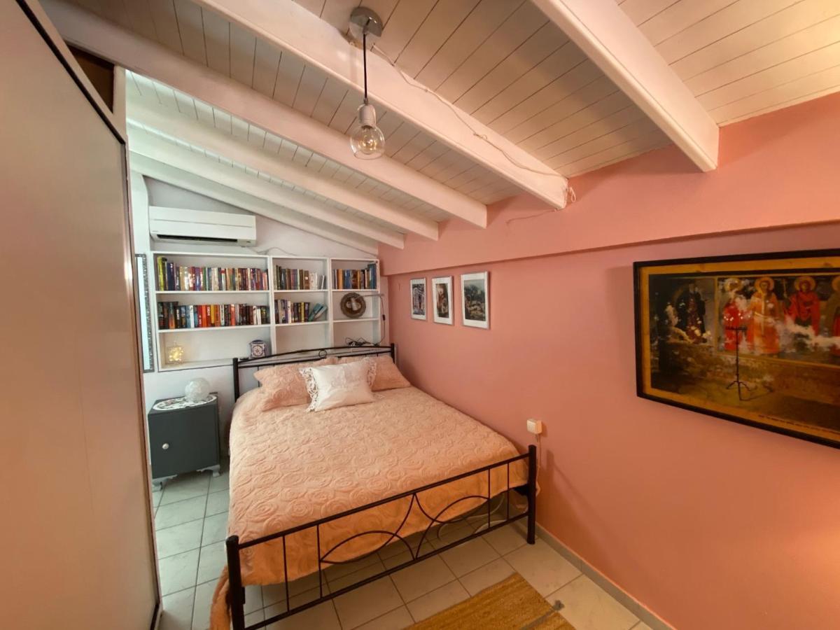 The Bougainvillea House Sými Luaran gambar
